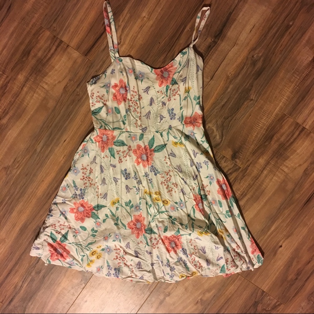 Old Navy White Floral Sundress sz L
